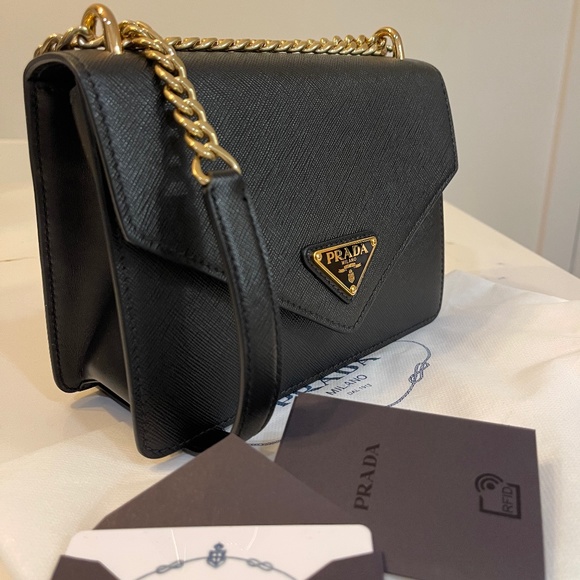Authentic PRADA Vintage Shoulder Purse Black/Gold Woven